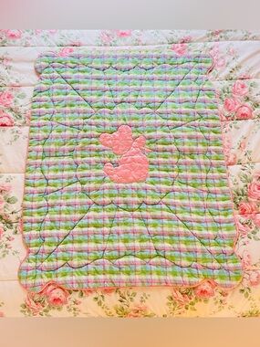 Vintage Lord & Taylor Quilt Baby Appliqué Pink Bear on Plaid Seersucker 31x38